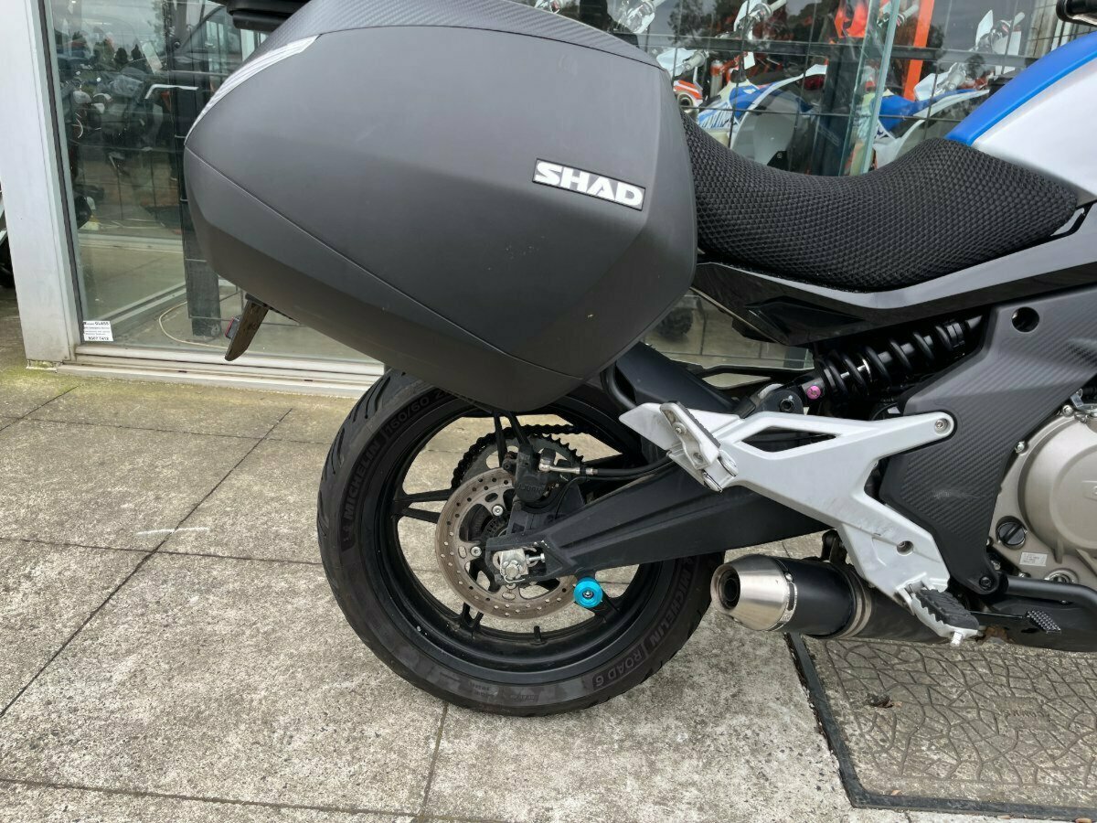 2022 CFMOTO 650MT ABS