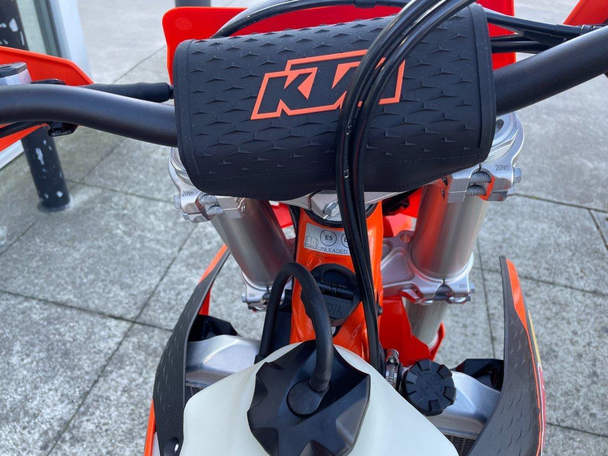 2025 KTM 300 EXC CHAMPION EDITION ENDURO