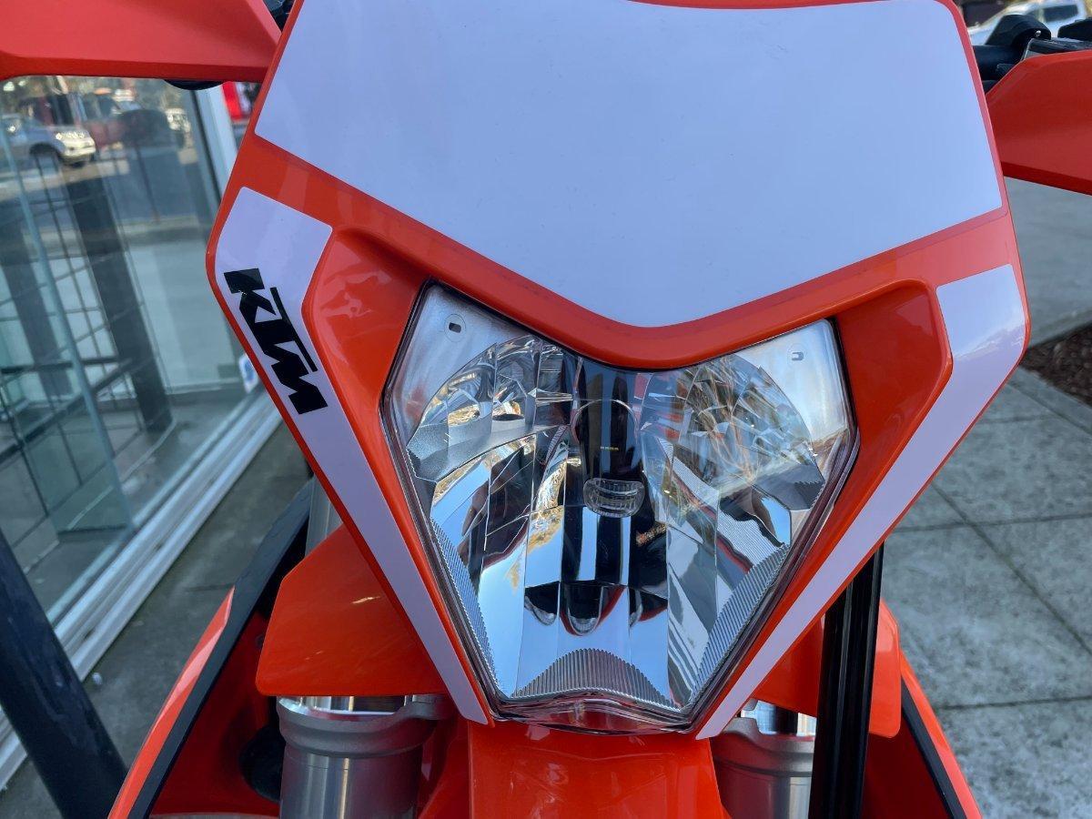 2025 KTM 300 EXC CHAMPION EDITION ENDURO