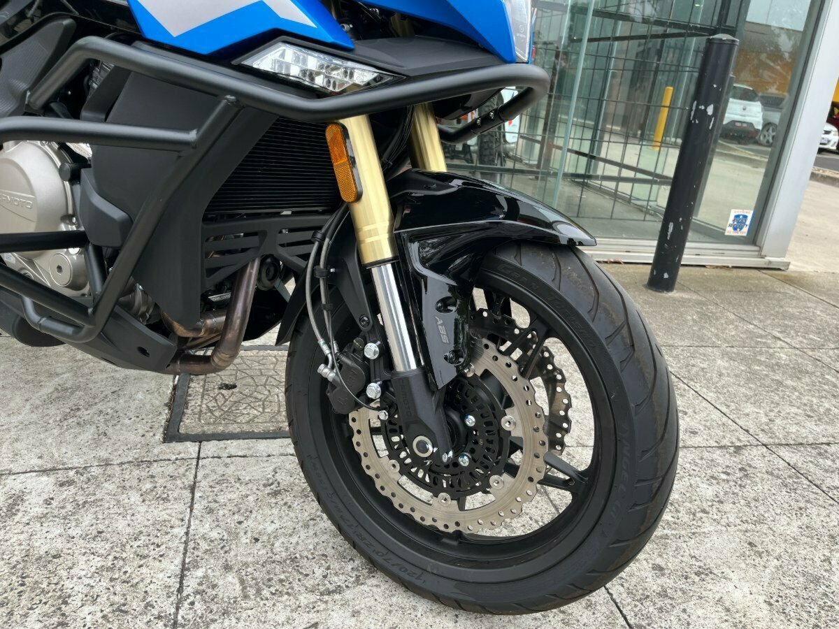 2024 CF MOTO 650MT ABS ROAD