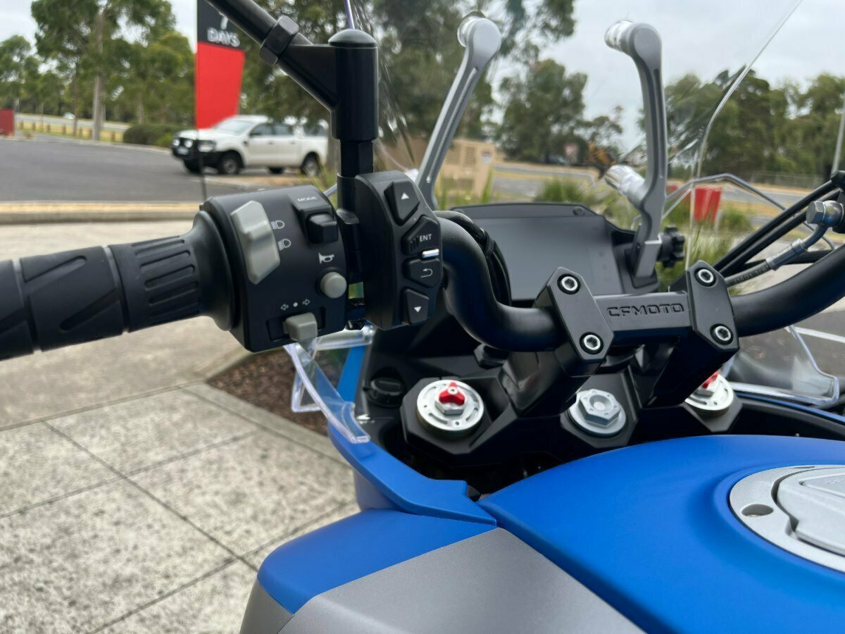 2024 CF MOTO 650MT ABS ROAD