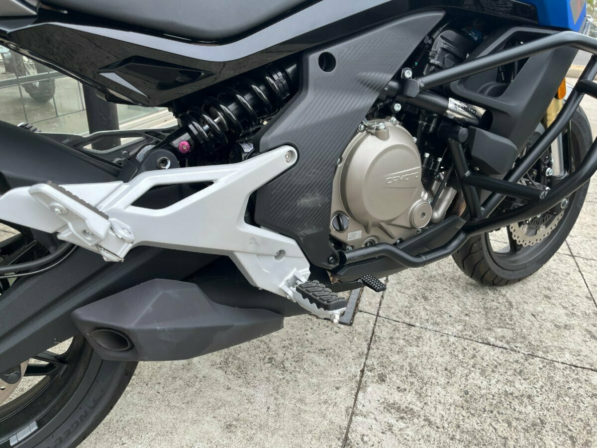 2024 CF MOTO 650MT ABS ROAD