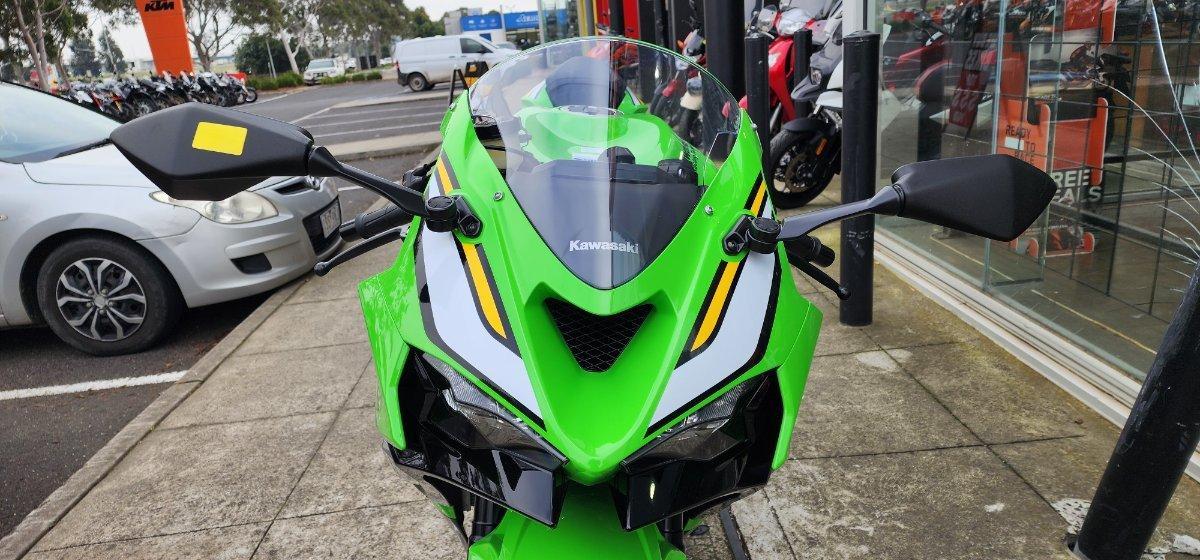2025 KAWASAKI NINJA ZX-6R ABS (636) KRT EDITION SPORTS
