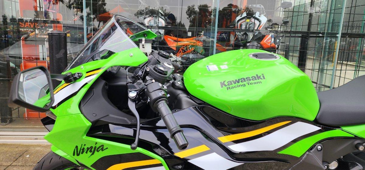 2025 KAWASAKI NINJA ZX-6R ABS (636) KRT EDITION SPORTS
