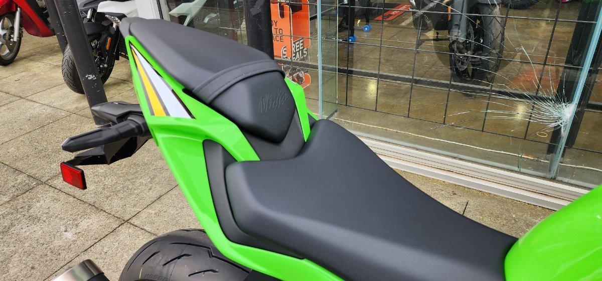 2025 KAWASAKI NINJA ZX-6R ABS (636) KRT EDITION SPORTS