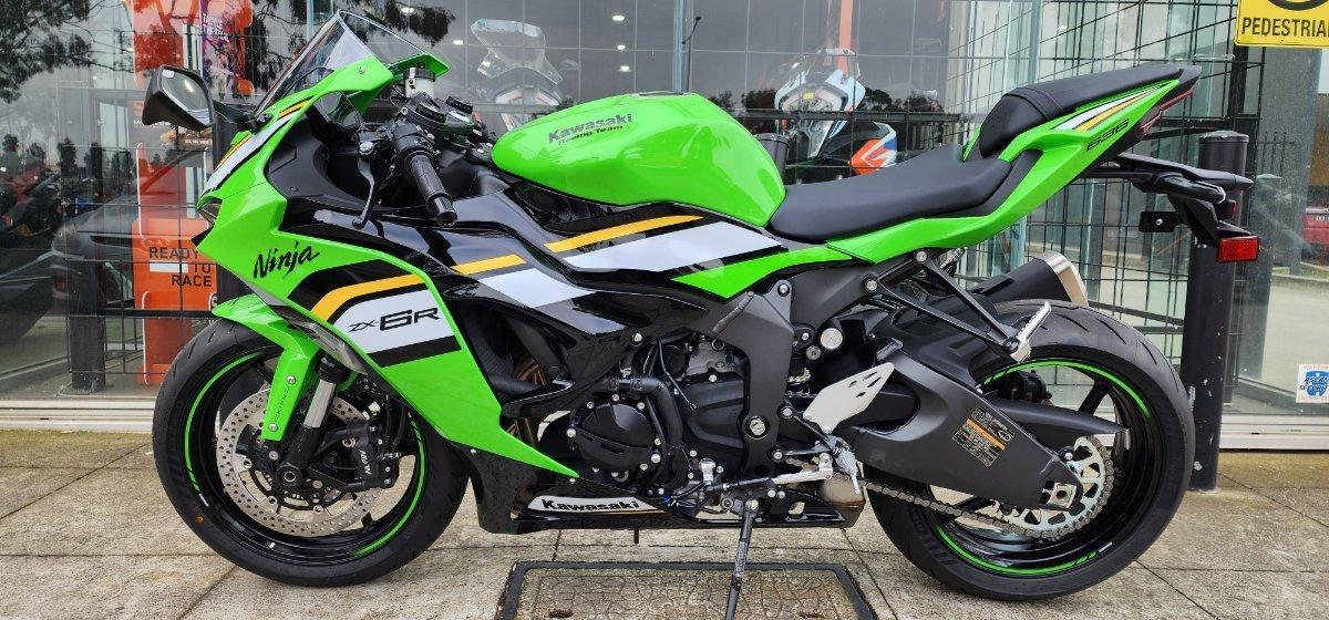 2025 KAWASAKI NINJA ZX-6R ABS (636) KRT EDITION SPORTS