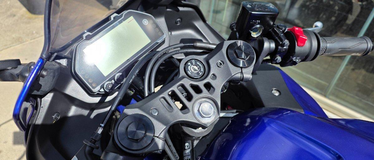 2024 YAMAHA YZF-R3 SPORTS