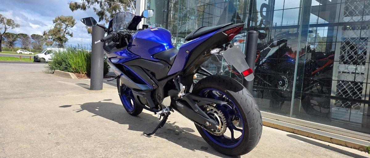 2024 YAMAHA YZF-R3 SPORTS