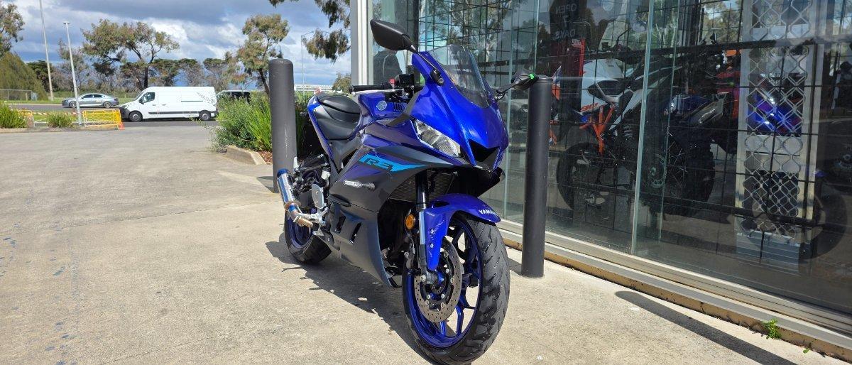 2024 YAMAHA YZF-R3 SPORTS
