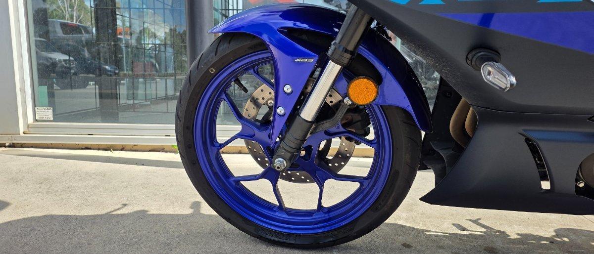 2024 YAMAHA YZF-R3 SPORTS