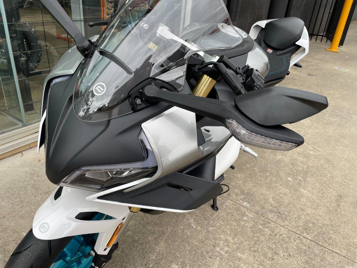 2025 CF MOTO 450 SR S ABS ROAD