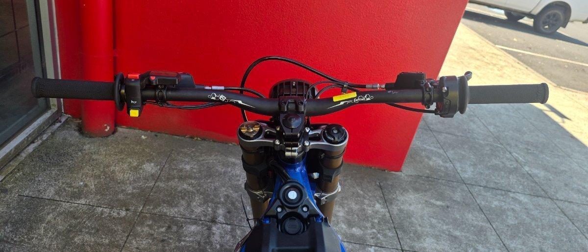 2025 SUR-RON LIGHT BEE X TRAIL
