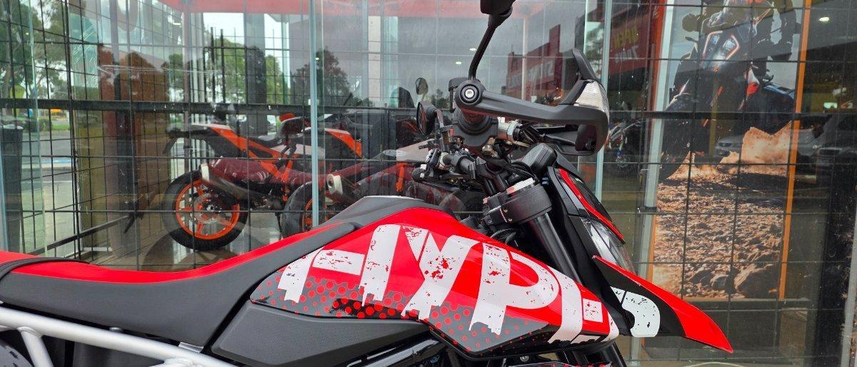 2022 DUCATI HYPERMOTARD 950 RVE DUAL SPORTS