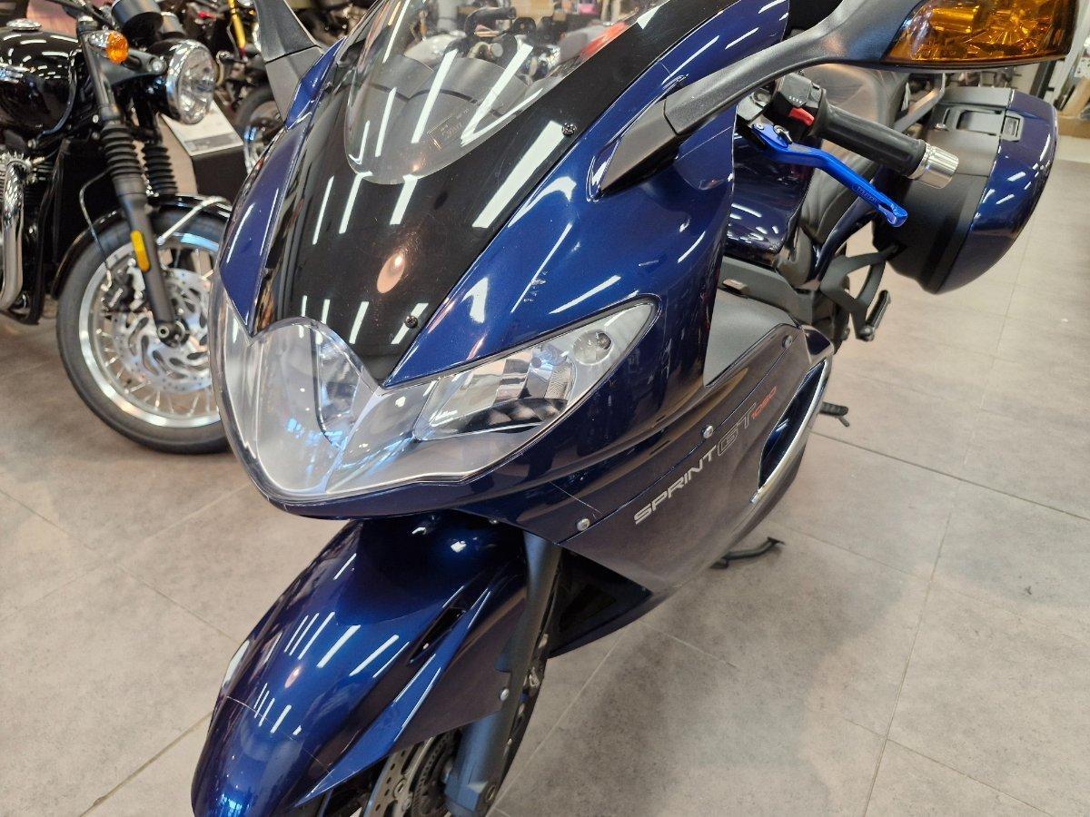 2011 TRIUMPH SPRINT GT SPORTS