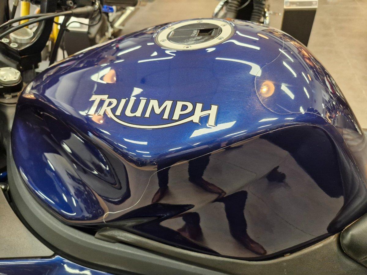 2011 TRIUMPH SPRINT GT SPORTS