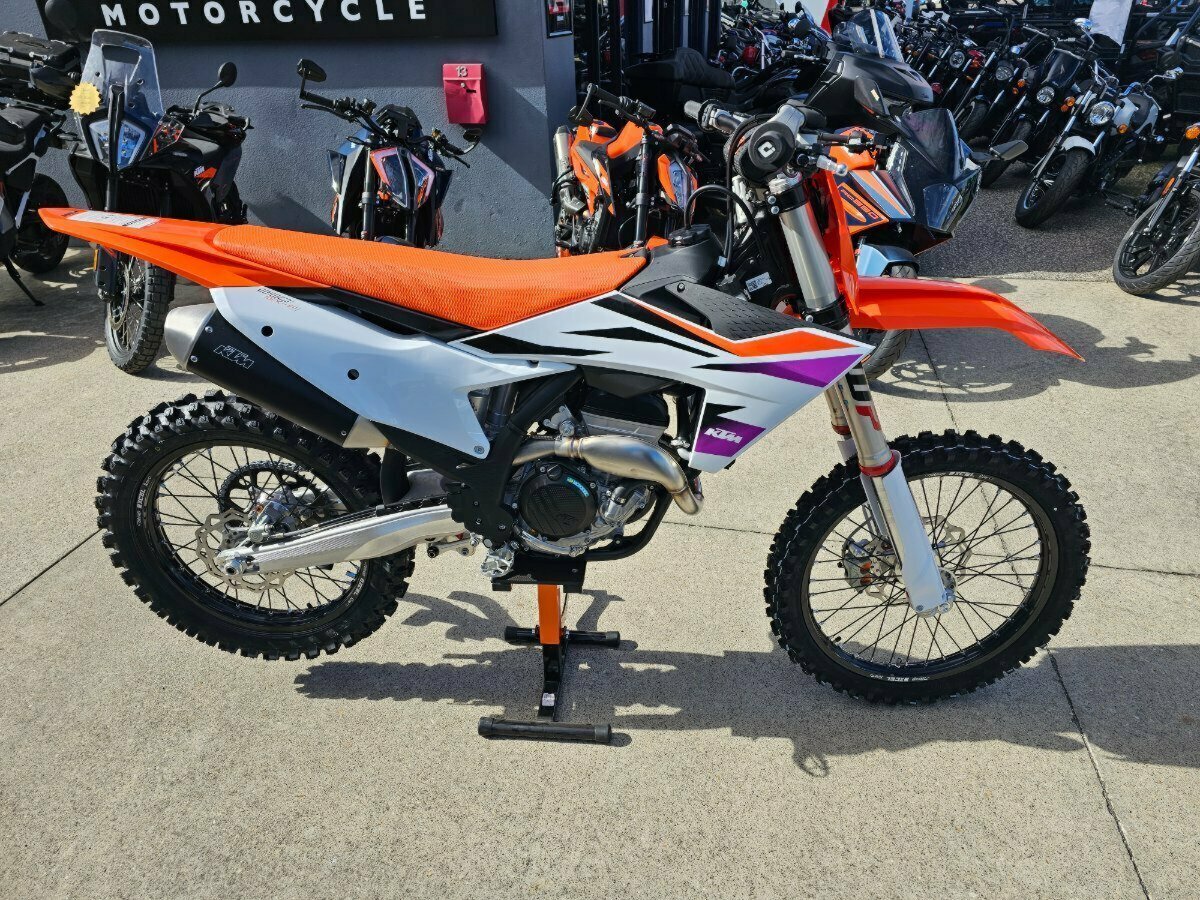 2023 KTM 250 SX-F MOTOCROSS 