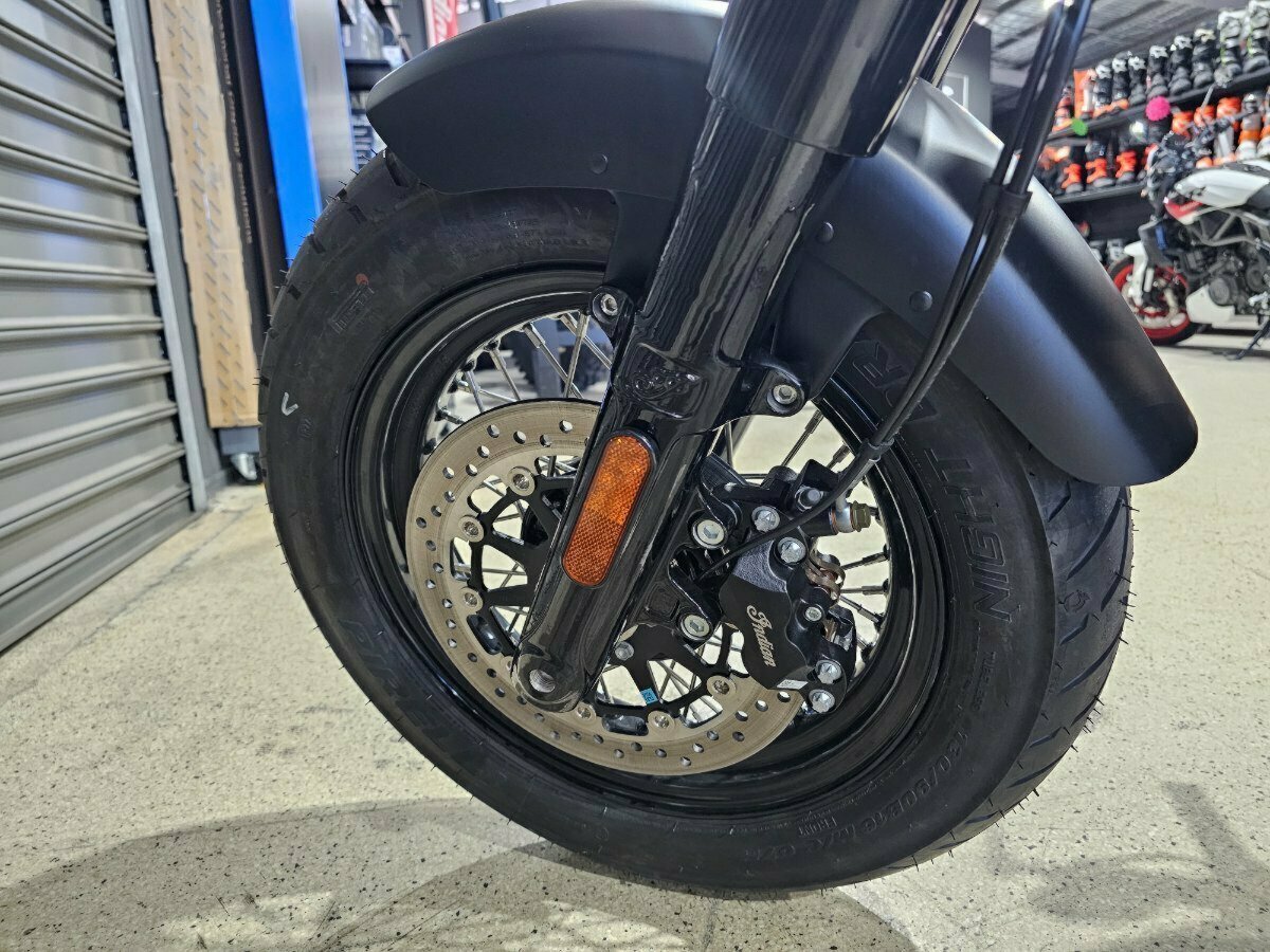 2024 INDIAN CHIEF BOBBER DARK HORSE TOURER