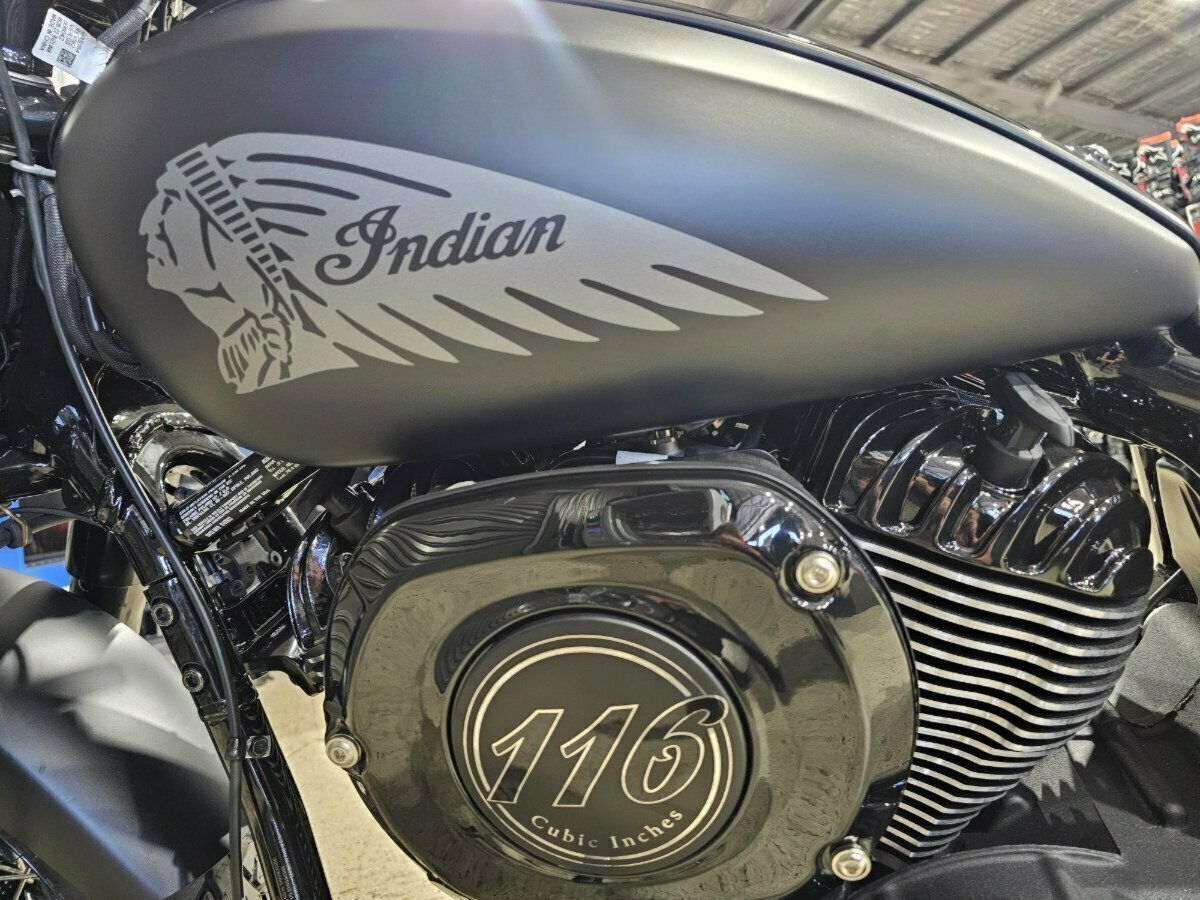 2024 INDIAN CHIEF BOBBER DARK HORSE TOURER