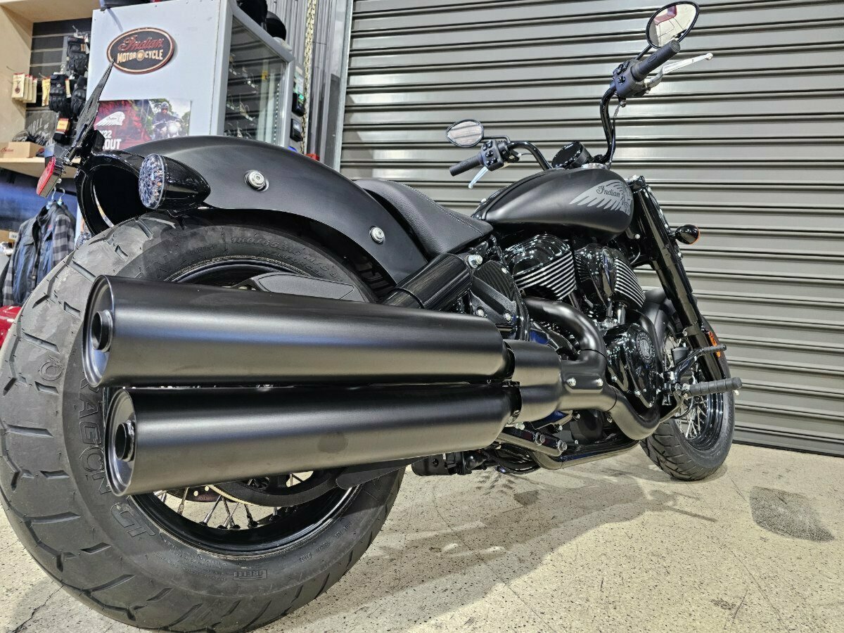 2024 INDIAN CHIEF BOBBER DARK HORSE TOURER
