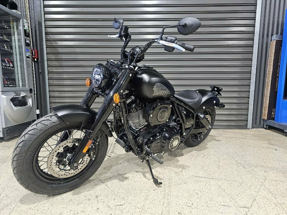 2024 INDIAN CHIEF BOBBER DARK HORSE TOURER