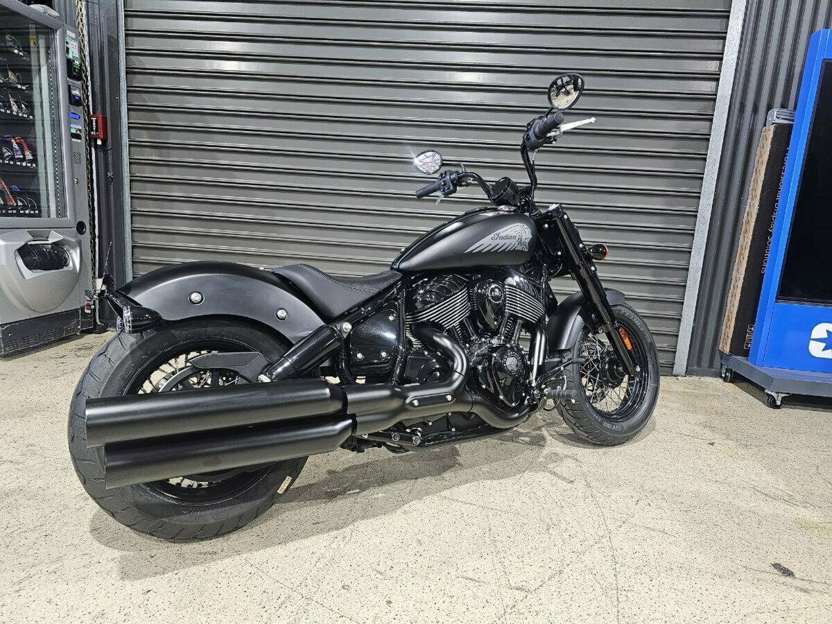 2024 INDIAN CHIEF BOBBER DARK HORSE TOURER