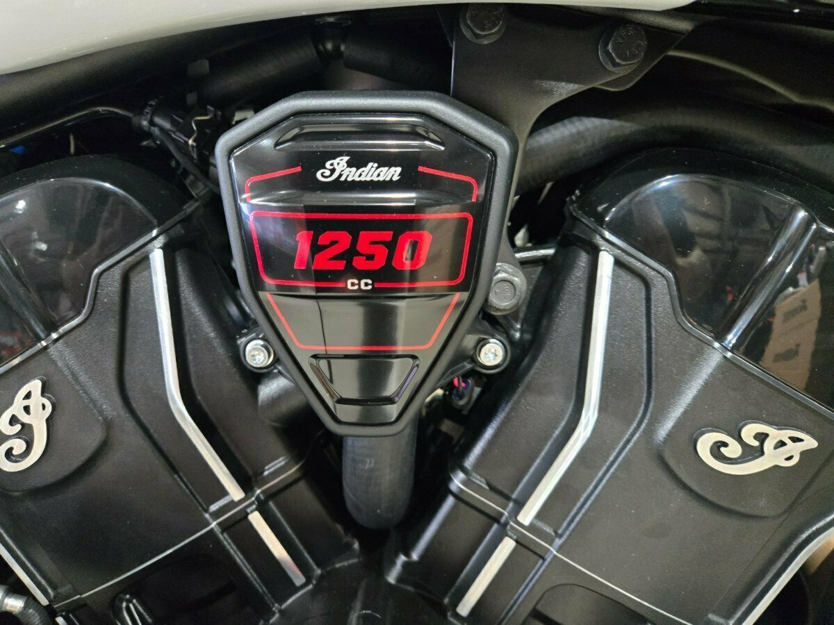 2025 INDIAN SCOUT 101 LIMITED CRUISER