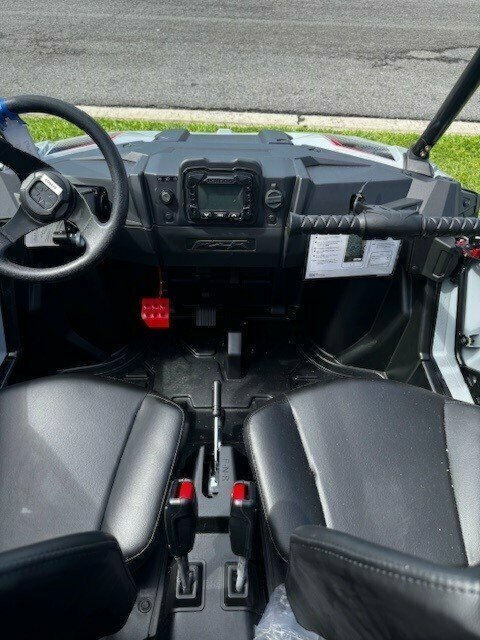 2024 POLARIS RZR 200 EFI ATV