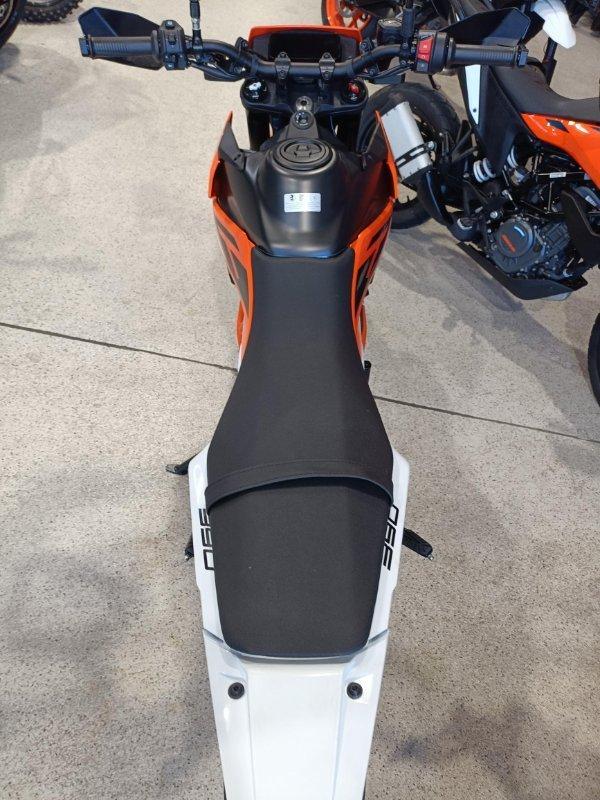 2025 KTM 390 ENDURO R