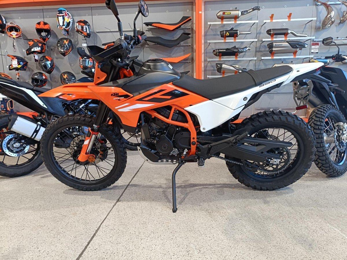 2025 KTM 390 ENDURO R