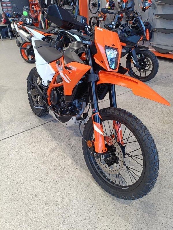 2025 KTM 390 ENDURO R
