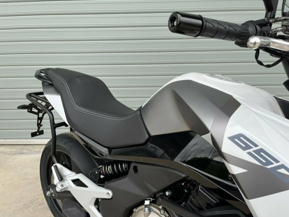 2023 CFMOTO 650MT ABS ROAD