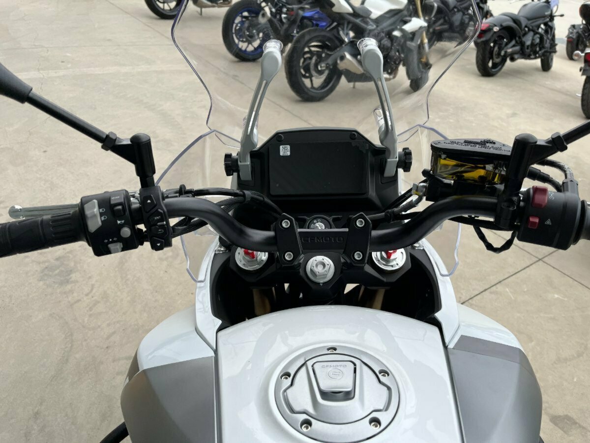2022 CFMOTO 650MT ABS