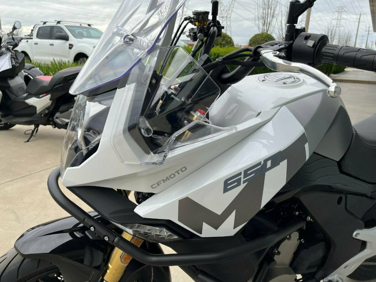 2022 CFMOTO 650MT ABS