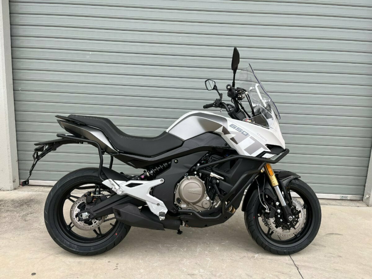 2022 CFMOTO 650MT ABS