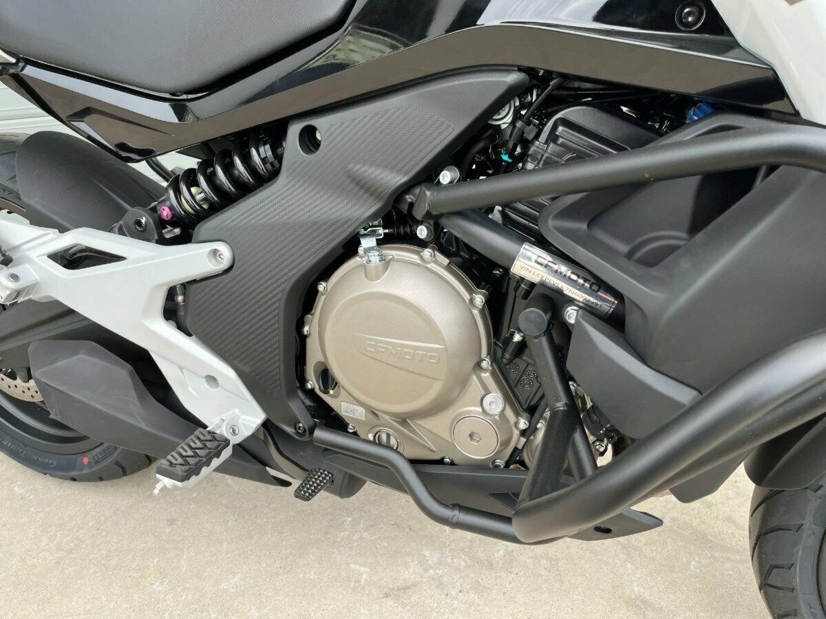 2022 CFMOTO 650MT ABS