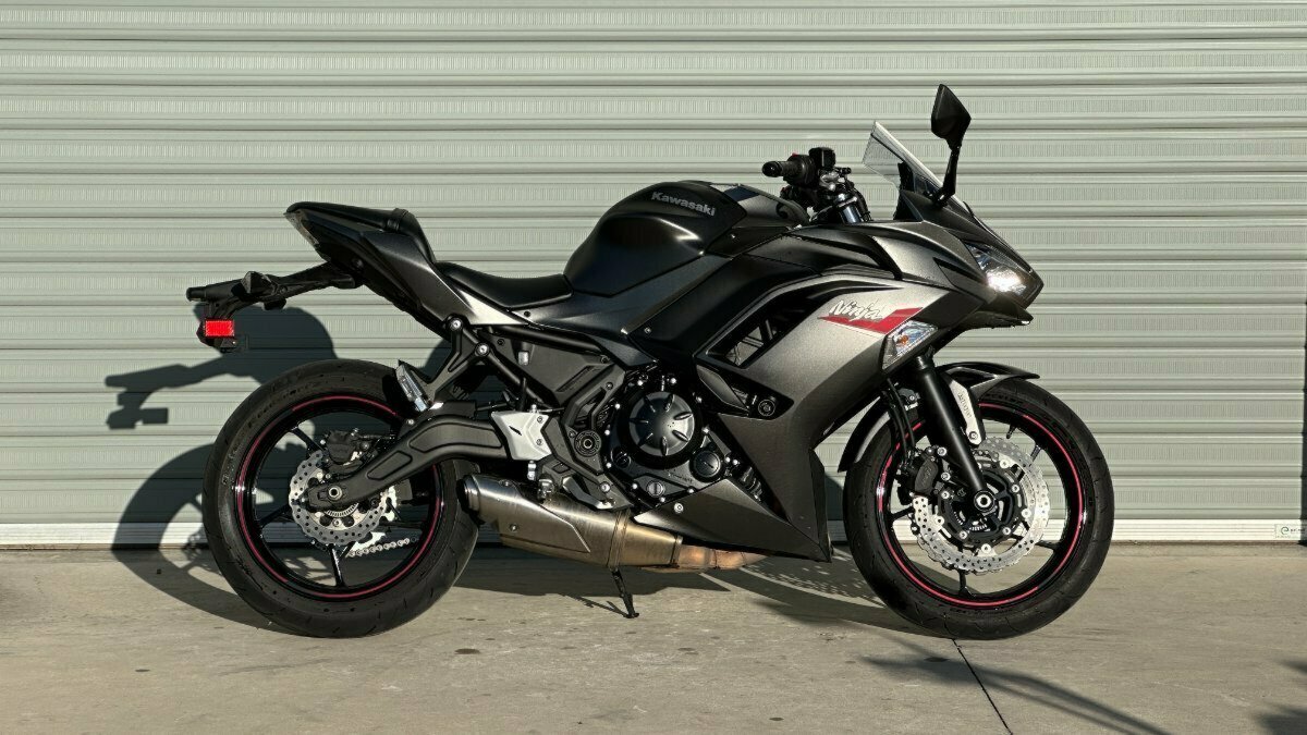 2021 KAWASAKI NINJA (EX650) SPORTS