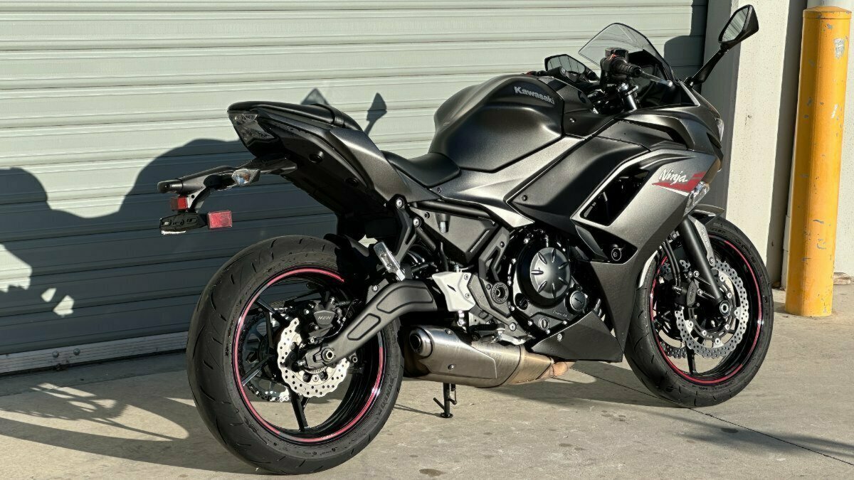 2021 KAWASAKI NINJA (EX650) SPORTS
