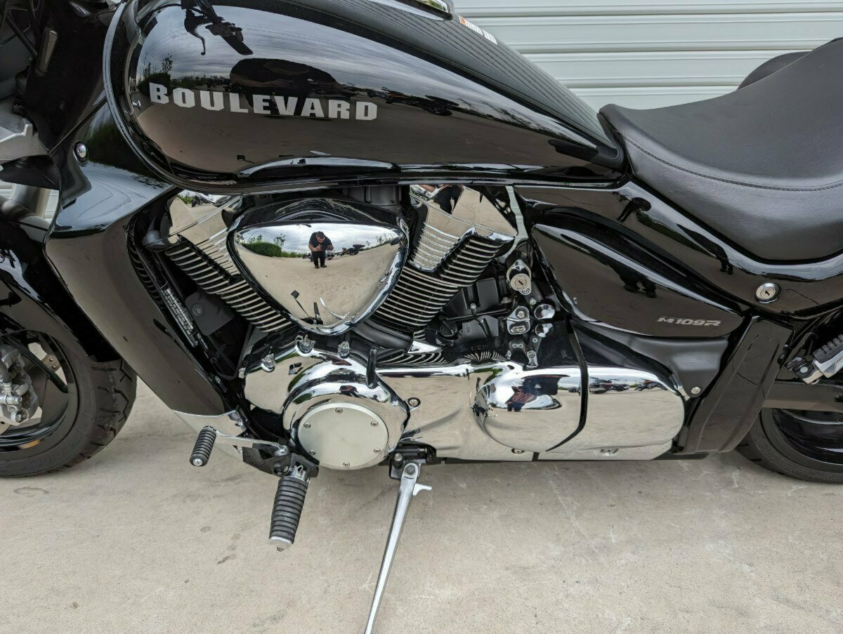 2016 SUZUKI VZR 1800 BOULEVARD (M109R) CRUISER