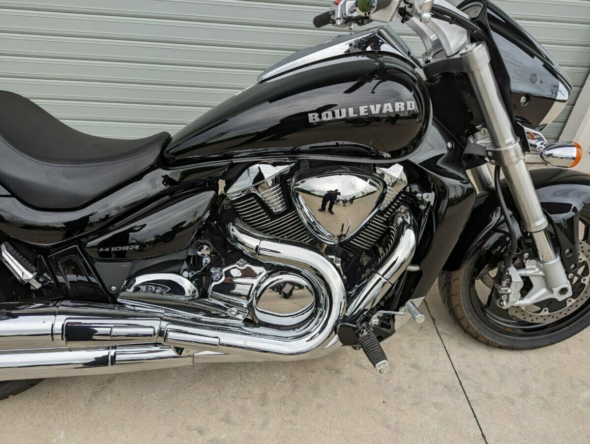 2016 SUZUKI VZR 1800 BOULEVARD (M109R) CRUISER