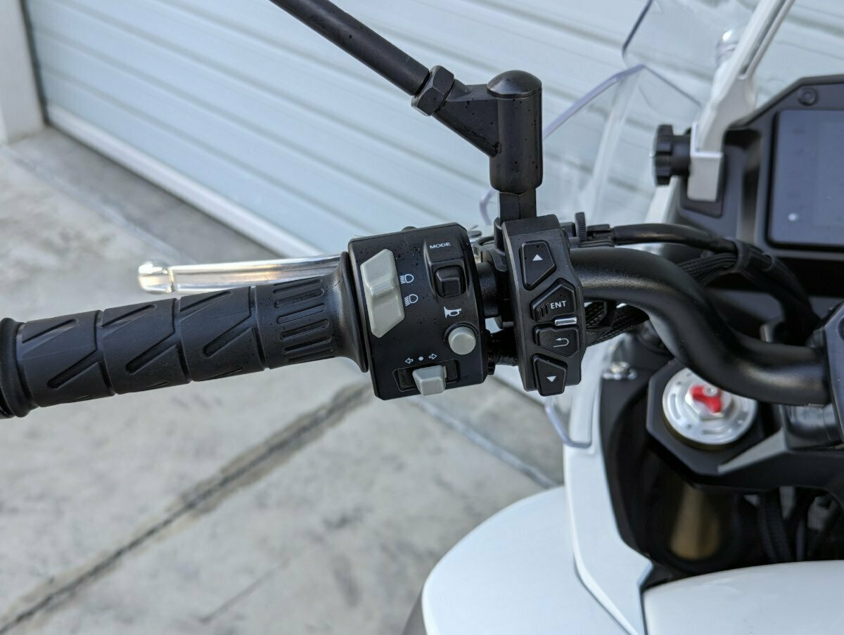 2022 CFMOTO 650MT ABS ROAD