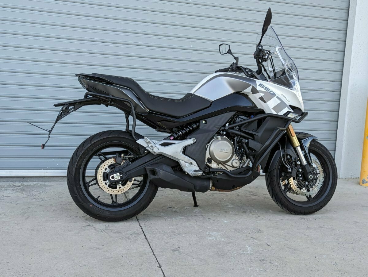 2022 CFMOTO 650MT ABS ROAD