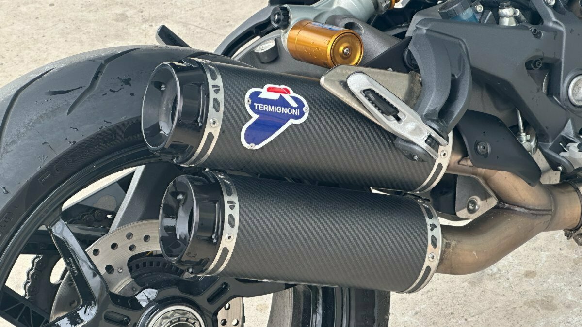 2015 DUCATI MONSTER 1200