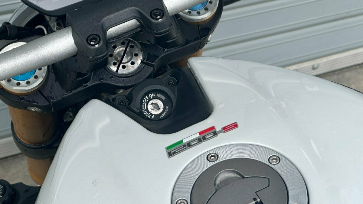 2015 DUCATI MONSTER 1200