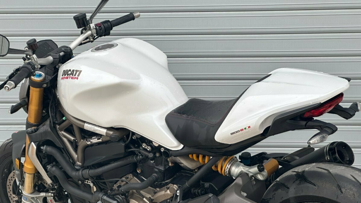 2015 DUCATI MONSTER 1200