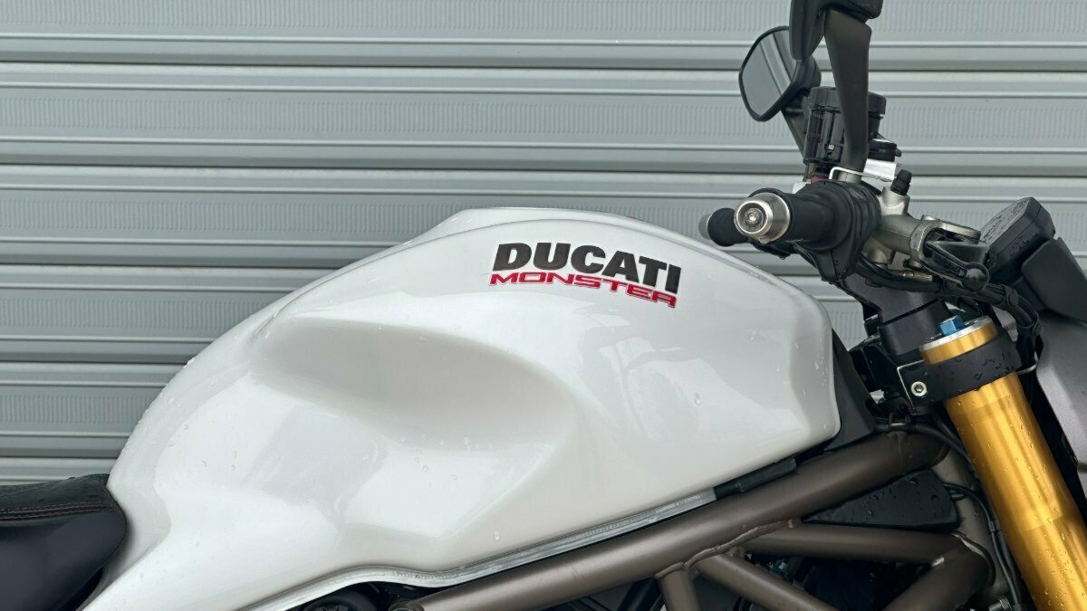 2015 DUCATI MONSTER 1200