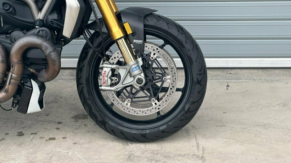 2015 DUCATI MONSTER 1200