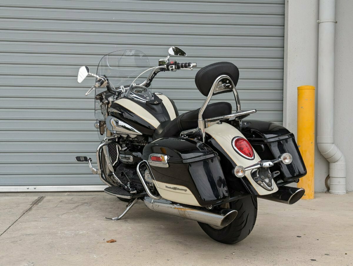 2009 TRIUMPH ROCKET III TOURING CRUISER