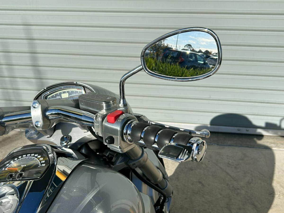 2013 SUZUKI VZR 1800 BOULEVARD (M109R) CRUISER