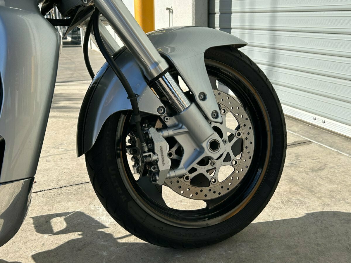 2013 SUZUKI VZR 1800 BOULEVARD (M109R) CRUISER