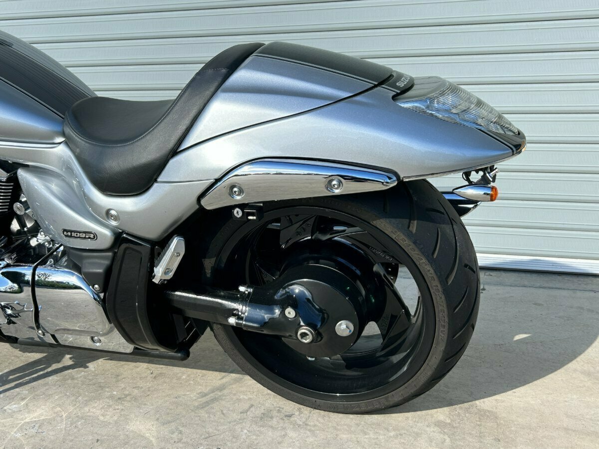 2013 SUZUKI VZR 1800 BOULEVARD (M109R) CRUISER